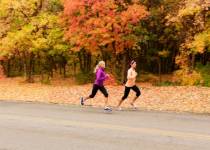 Jak zacząć biegać - Podstawy dobrej formy biegowej i jak zapobiegać kontuzjom